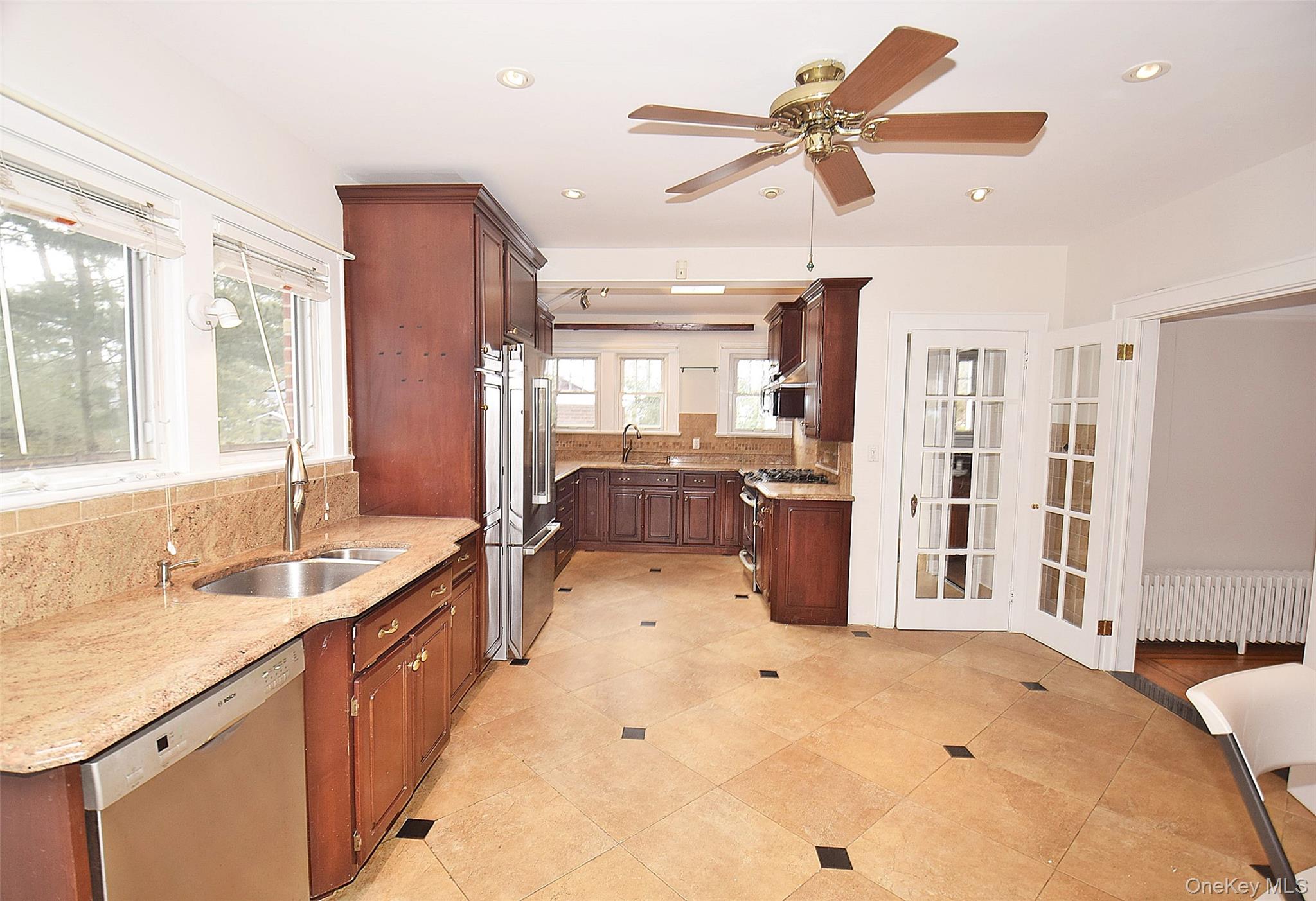 #11 photo, 79 Red Ground Road, מחוז נסאו Roslyn Heights , NY 11577