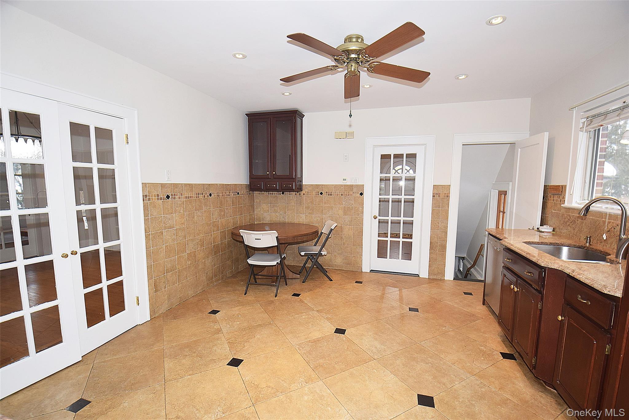 #13 photo, 79 Red Ground Road, מחוז נסאו Roslyn Heights , NY 11577