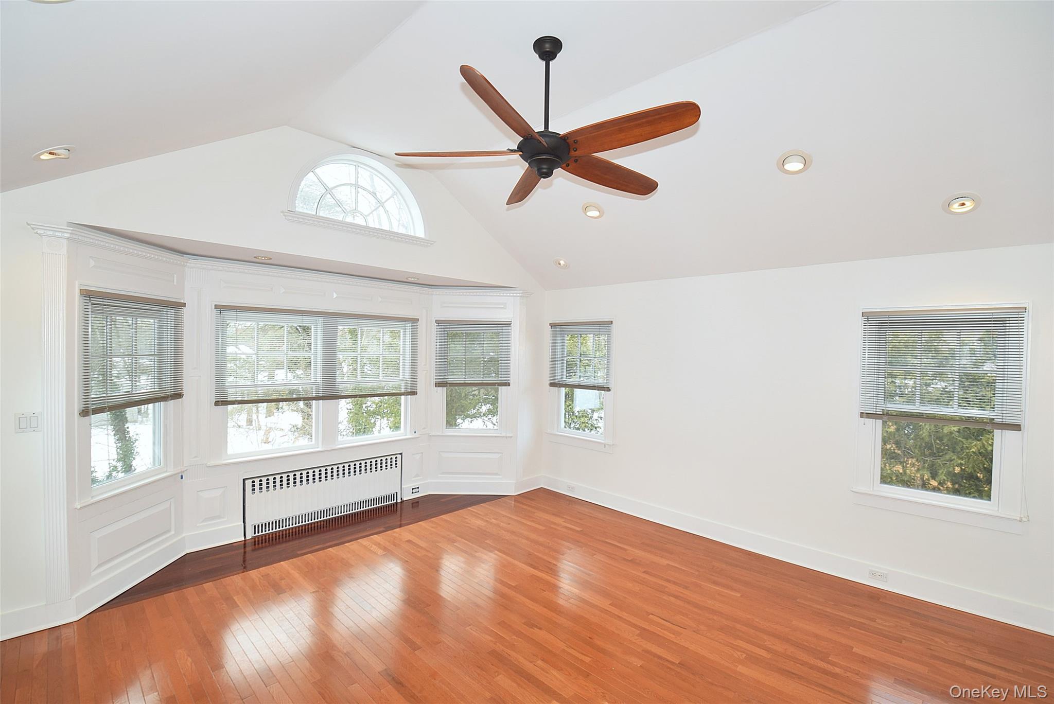 #16 photo, 79 Red Ground Road, מחוז נסאו Roslyn Heights , NY 11577