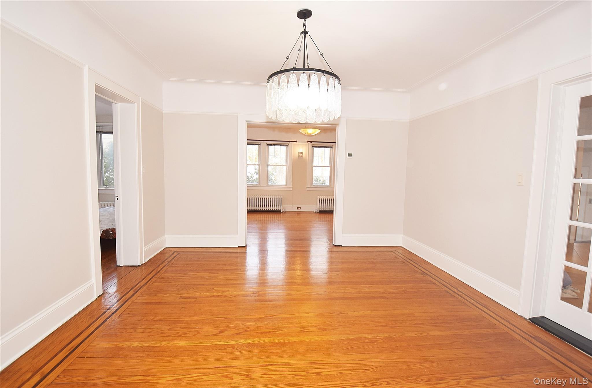 #8 photo, 79 Red Ground Road, מחוז נסאו Roslyn Heights , NY 11577