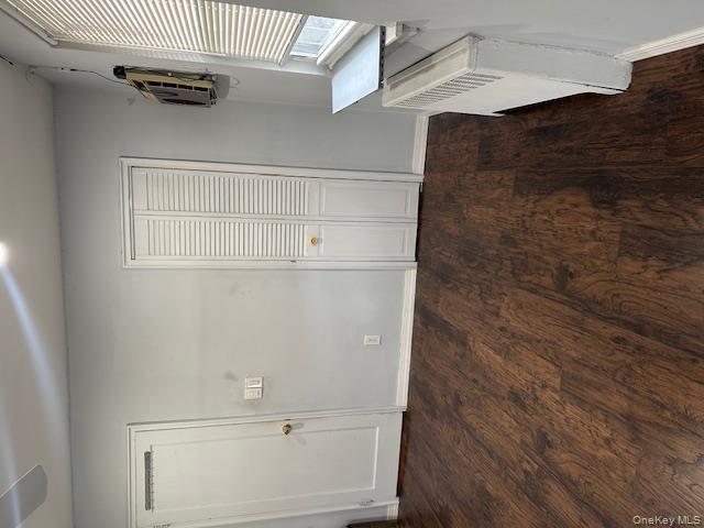 #11 photo, 8232 Langdale Street, Floral Park , NY 11004