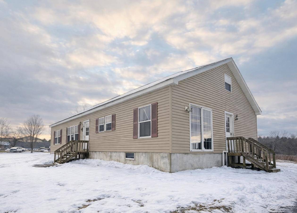 #4 photo, 159 Angelville Rd, 뉴욕주 Mooers , NY 12958