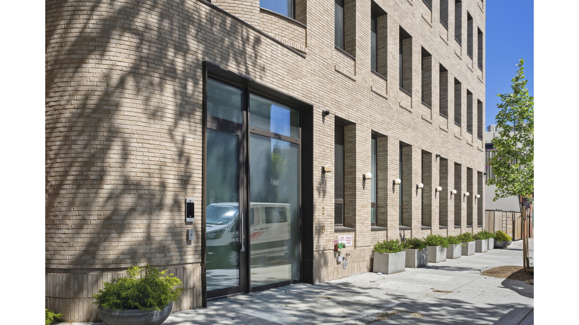 #15 photo, 128 WOODPOINT Road, Бруклин ‖ Williamsburg , NY 11211