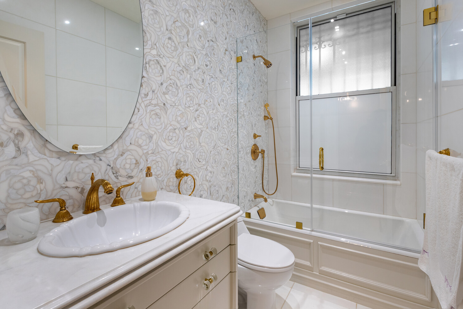 #16 photo, 500 W END Avenue, Upper West Side , NY 10024