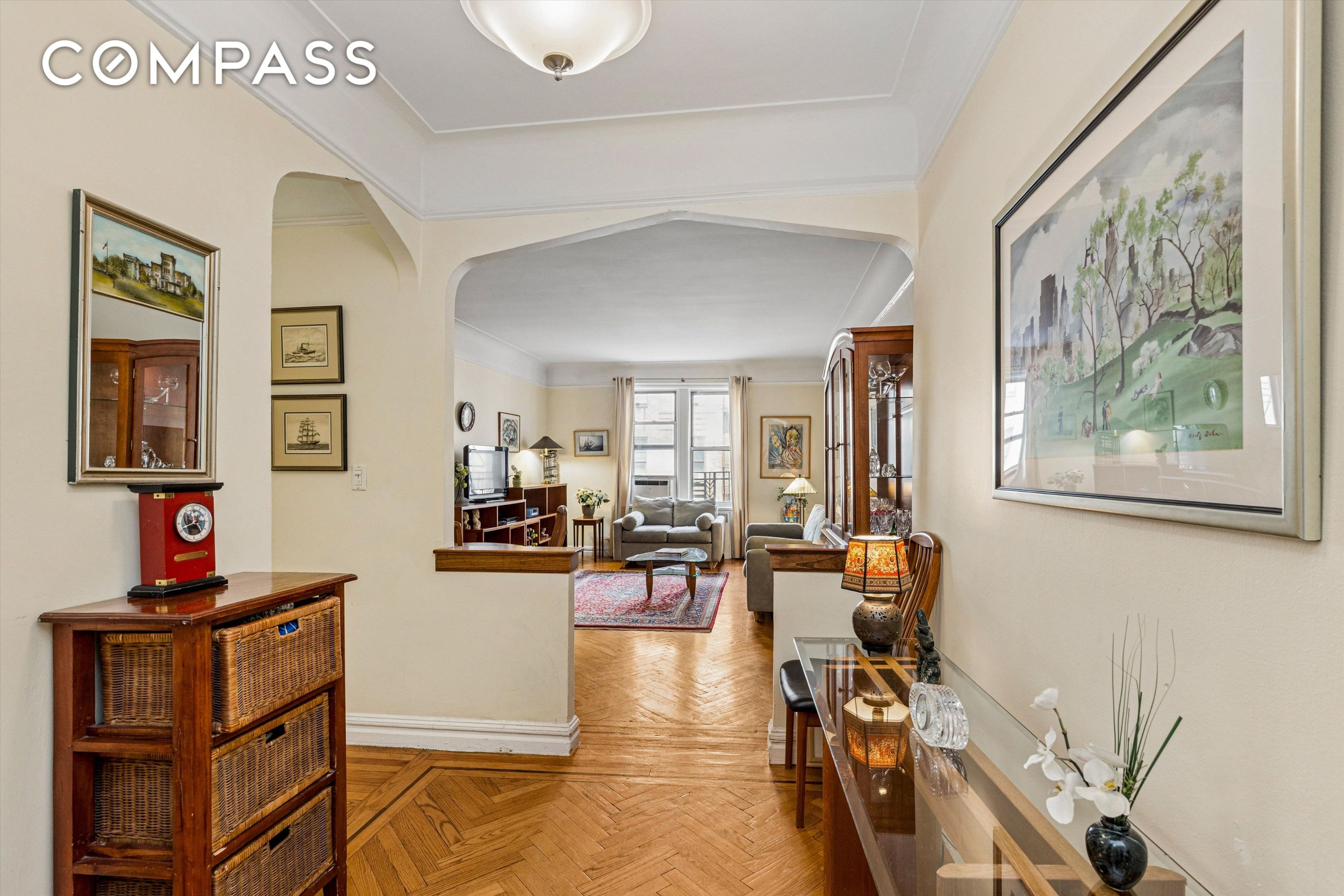 #5 photo, 680 W 204th Street, Inwood , NY 10034