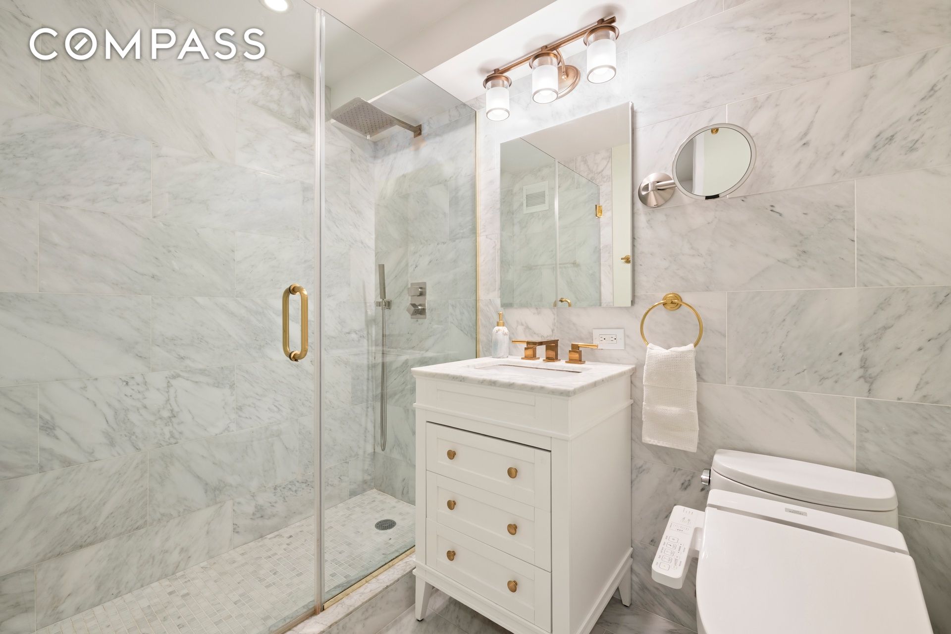 #18 photo, 70 E 10th Street, Манхэттен ‖ Greenwich Village , NY 10003