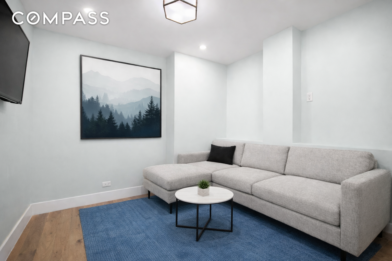 #9 photo, 70 E 10th Street, Манхэттен ‖ Greenwich Village , NY 10003