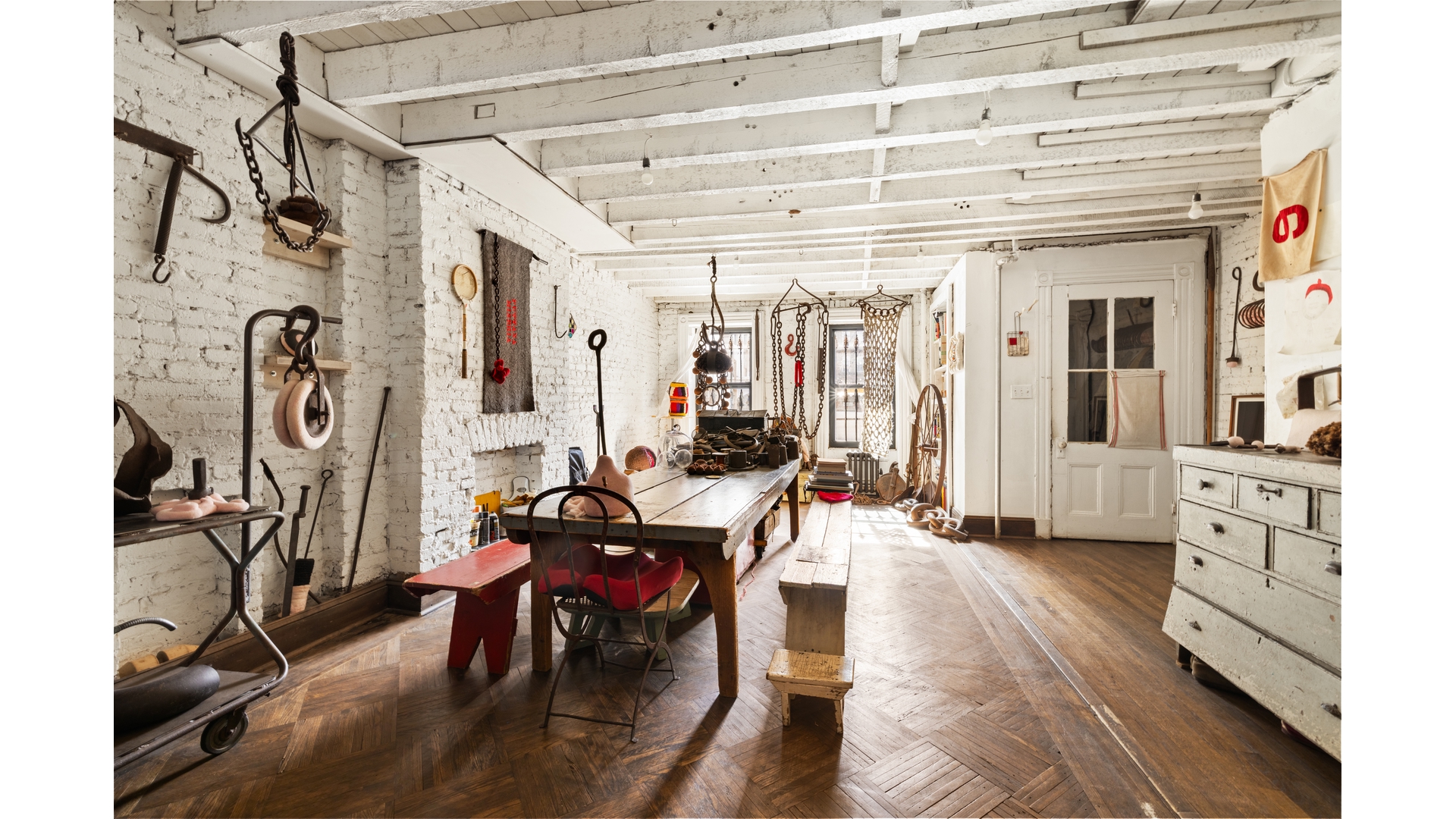 #5 photo, 425 HALSEY Street, ब्रुकलीन Stuyvesant Heights , NY 11233