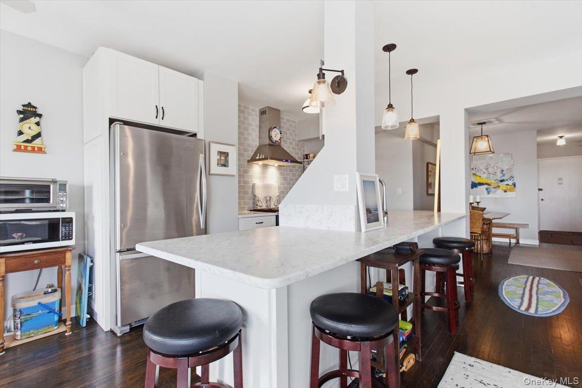 #19 photo, 360 Westchester Avenue, 뉴욕주 Port Chester , NY 10573