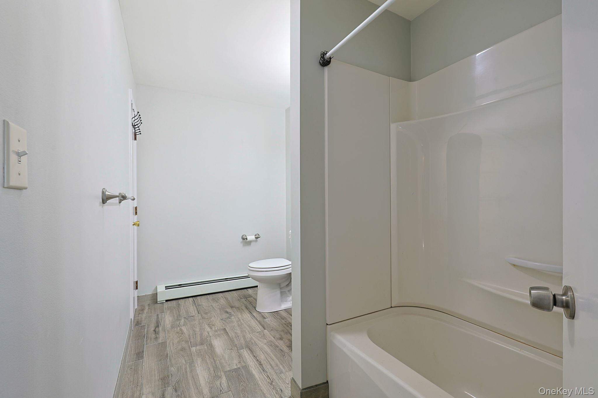 #4 photo, 293 Sinsabaugh Road, Pine Bush , NY 12566