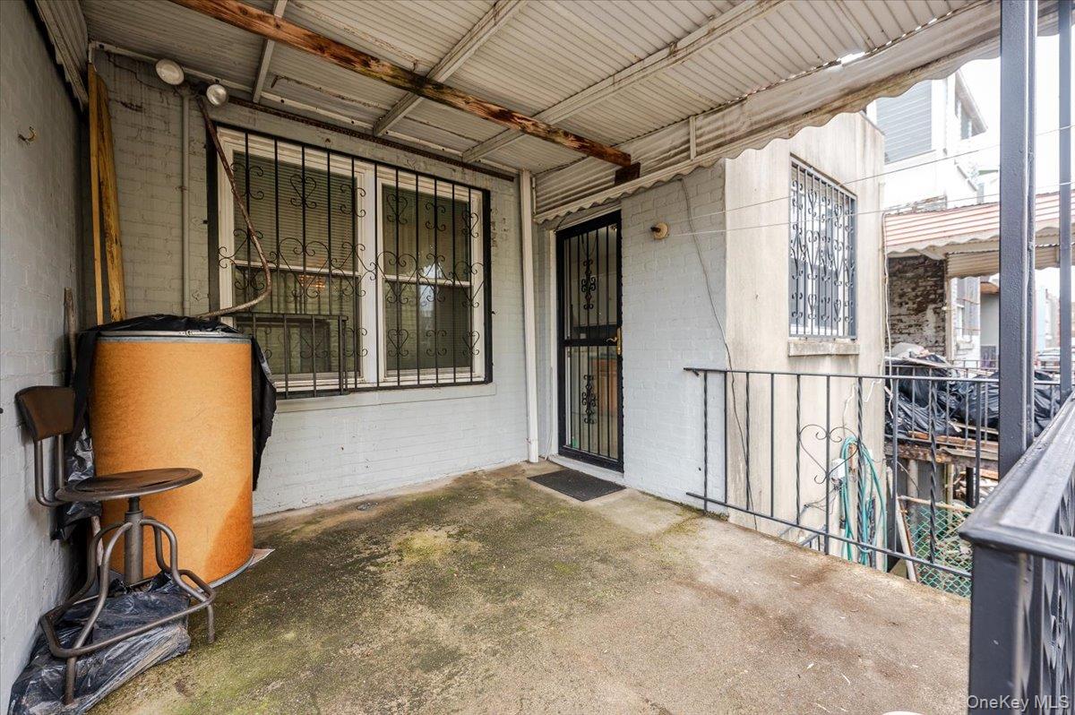 #15 photo, 3304 Bouck Avenue, Bronx , NY 10469