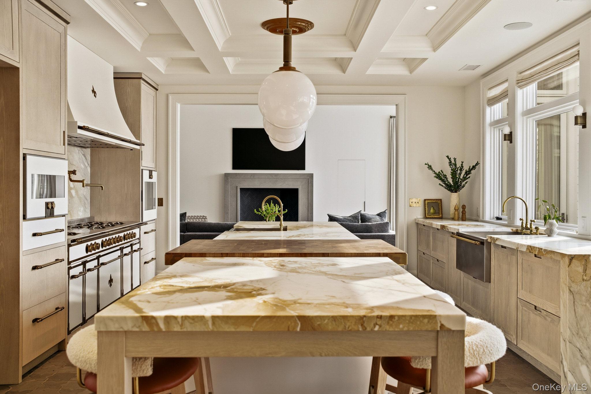 #4 photo, 217 Hommocks Road, Larchmont , NY 10538