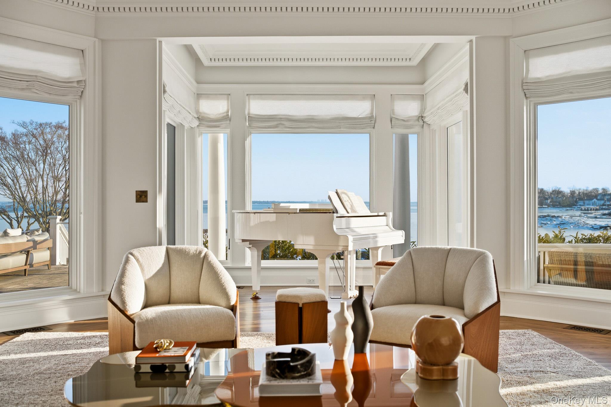 #8 photo, 217 Hommocks Road, Larchmont , NY 10538