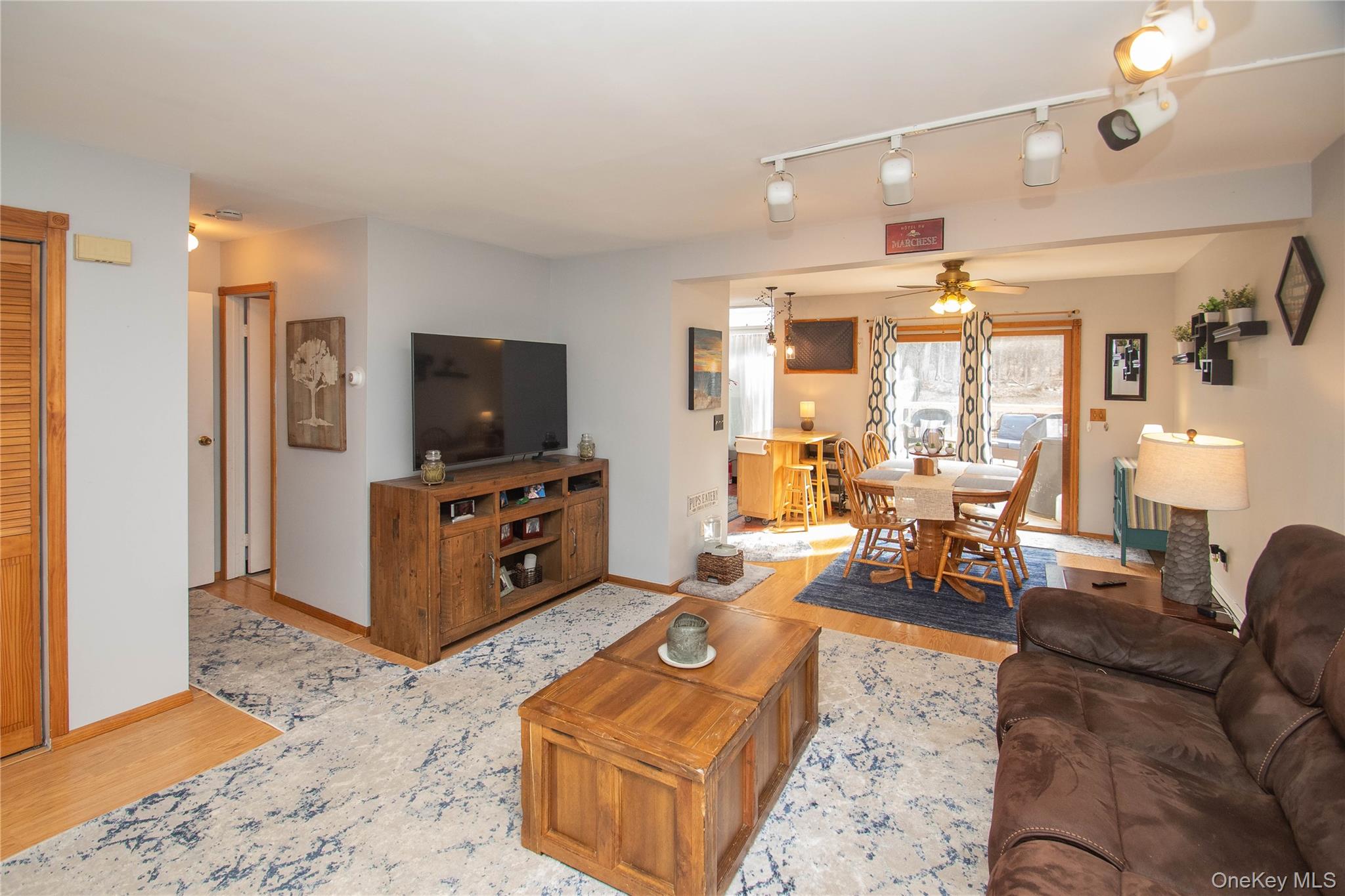 #2 photo, 10 Franklin Place, Washingtonville , NY 10992