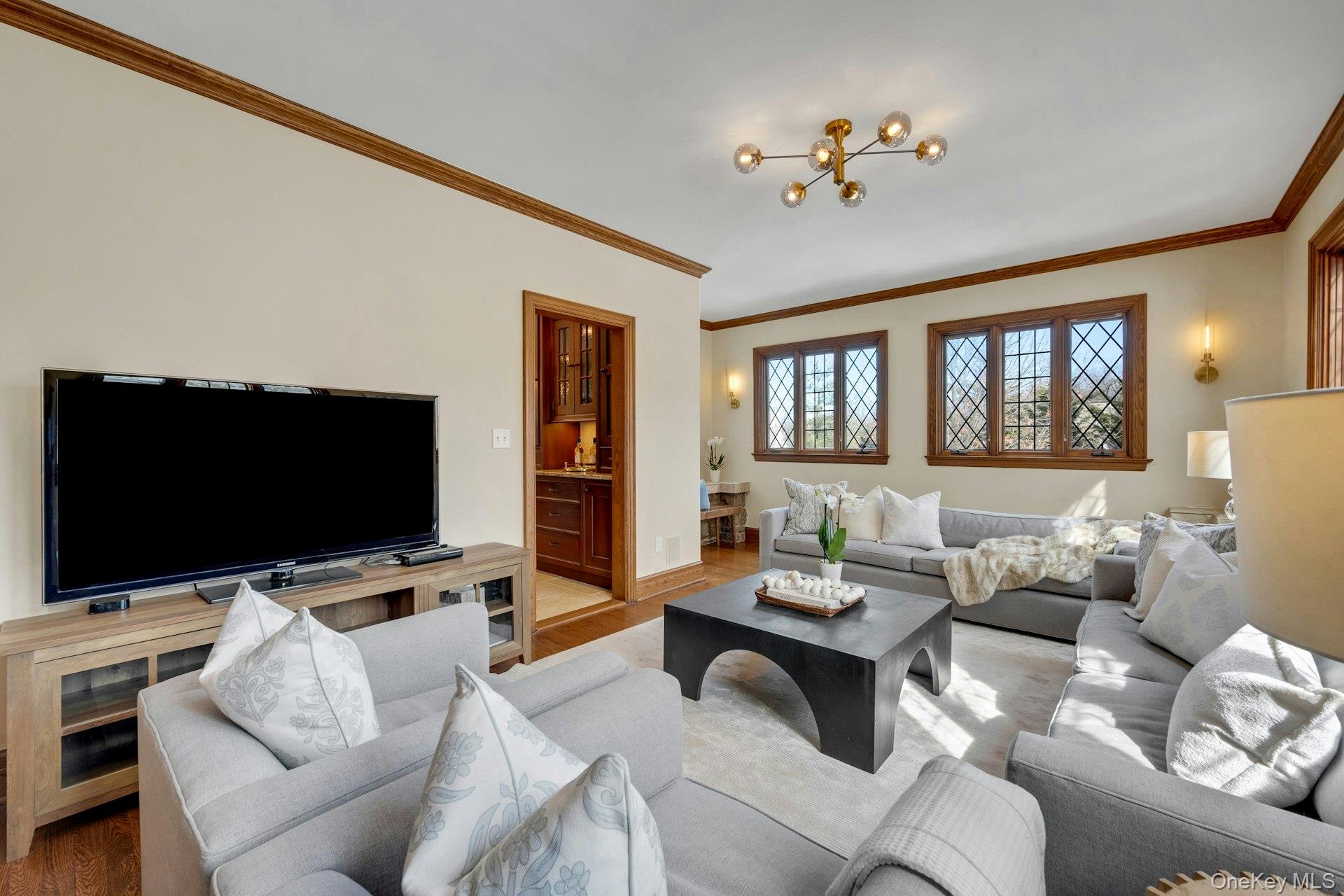 #11 photo, 15 Carstensen Road, Scarsdale , NY 10583