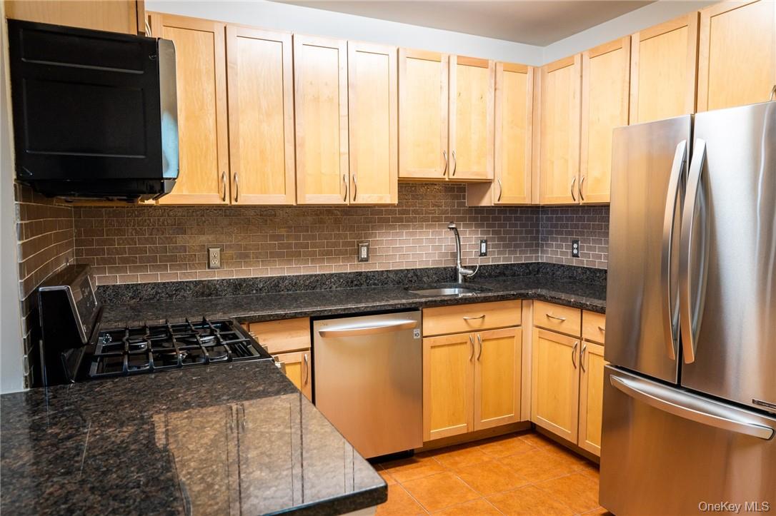 #7 photo, 837 Washington Avenue, ब्रोंक्स Bronx , NY 10451