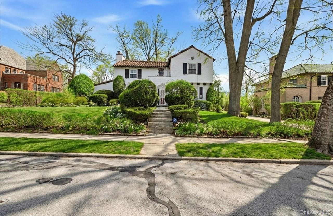 #1 photo, 93 Stuyvesant Plaza, 뉴욕주 Mount Vernon , NY 10552