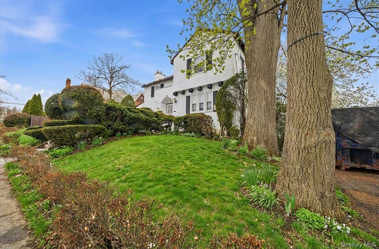 #3 photo, 93 Stuyvesant Plaza, 뉴욕주 Mount Vernon , NY 10552