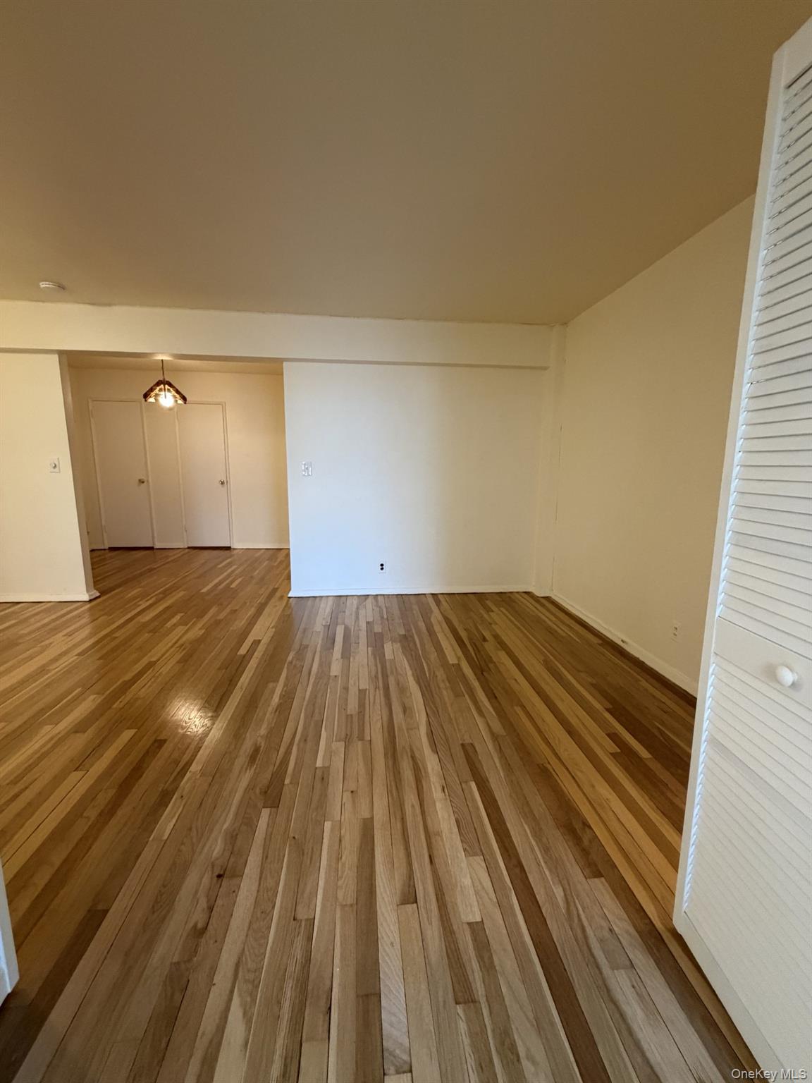 #15 photo, 125 Bronx River Road, Yonkers , NY 10704