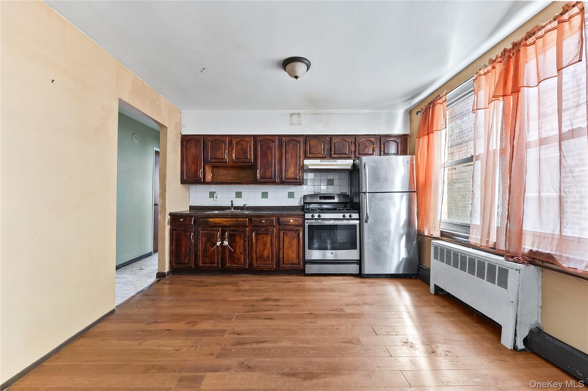 #15 photo, 1907 Edenwald Avenue, Бронкс ‖ Bronx , NY 10466