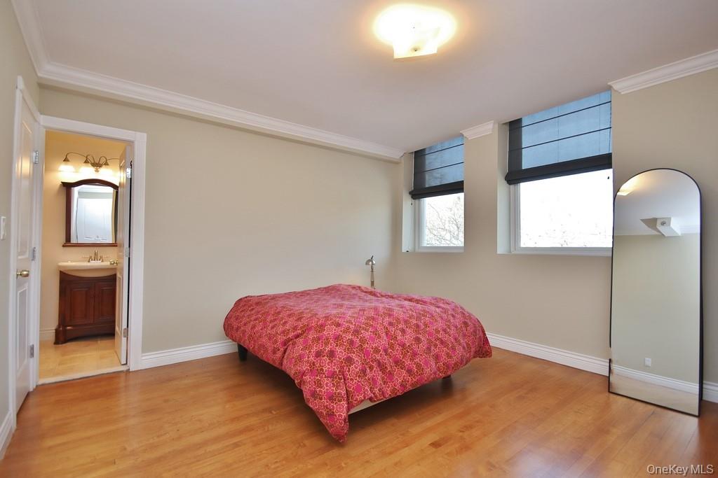 #8 photo, 88 Broadway, Ossining , NY 10562