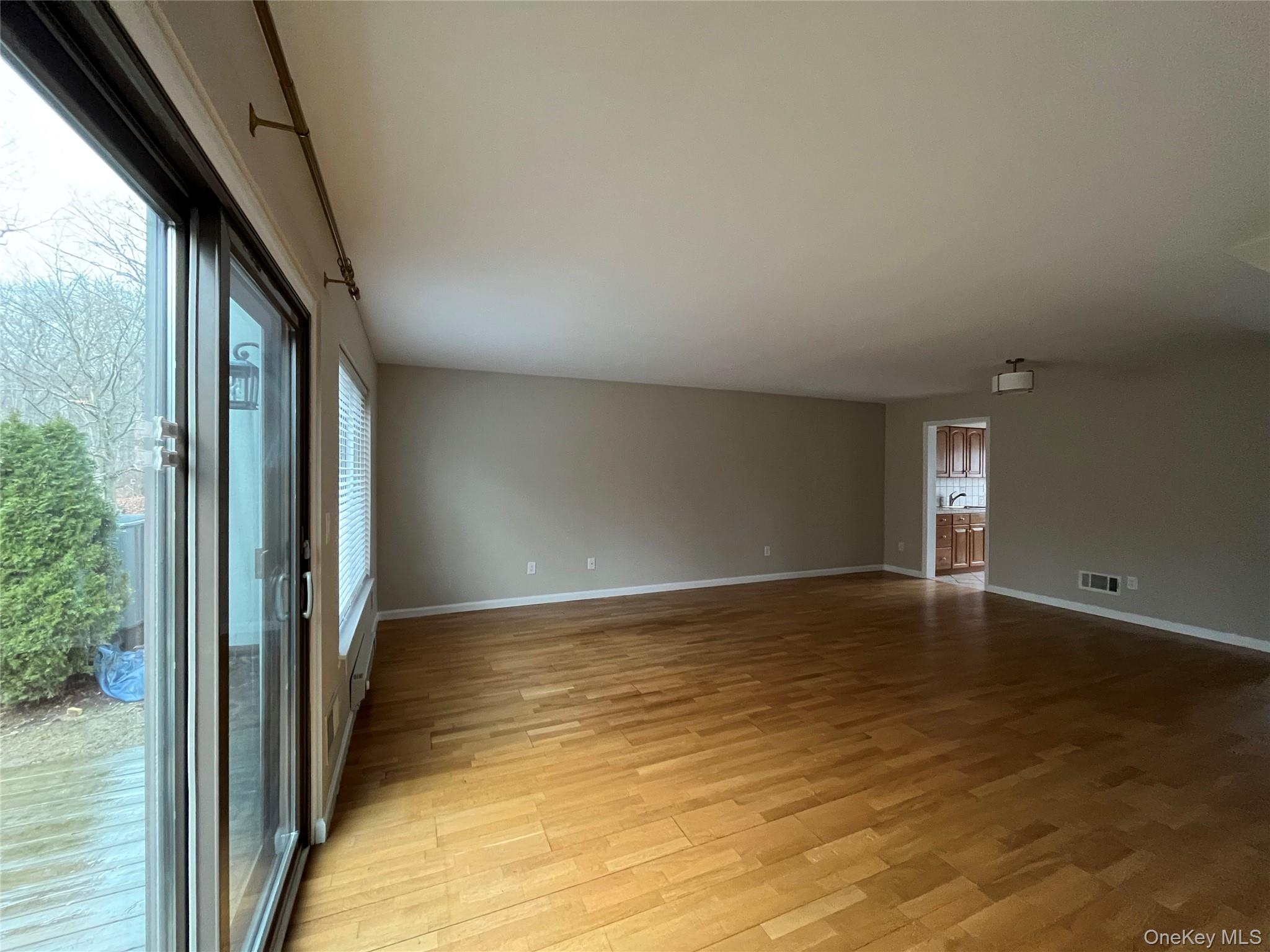 #4 photo, 11 Wildwood Road, Katonah , NY 10536