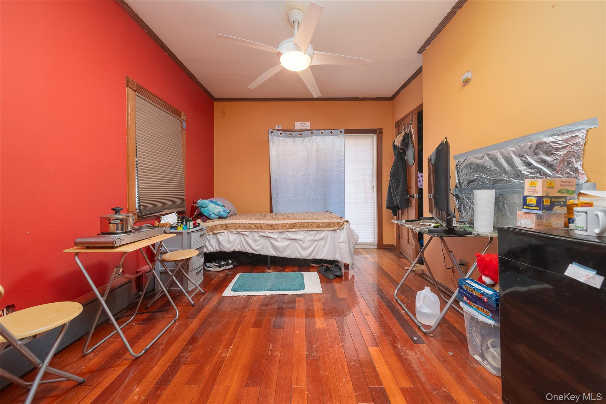 #19 photo, 3438 12th Street, Astoria , NY 11106