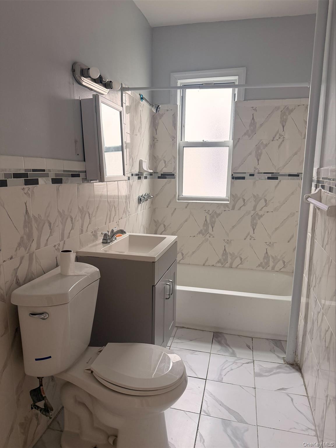 #6 photo, 173-32 82nd Avenue, كوينز Jamaica Hills , NY 11432