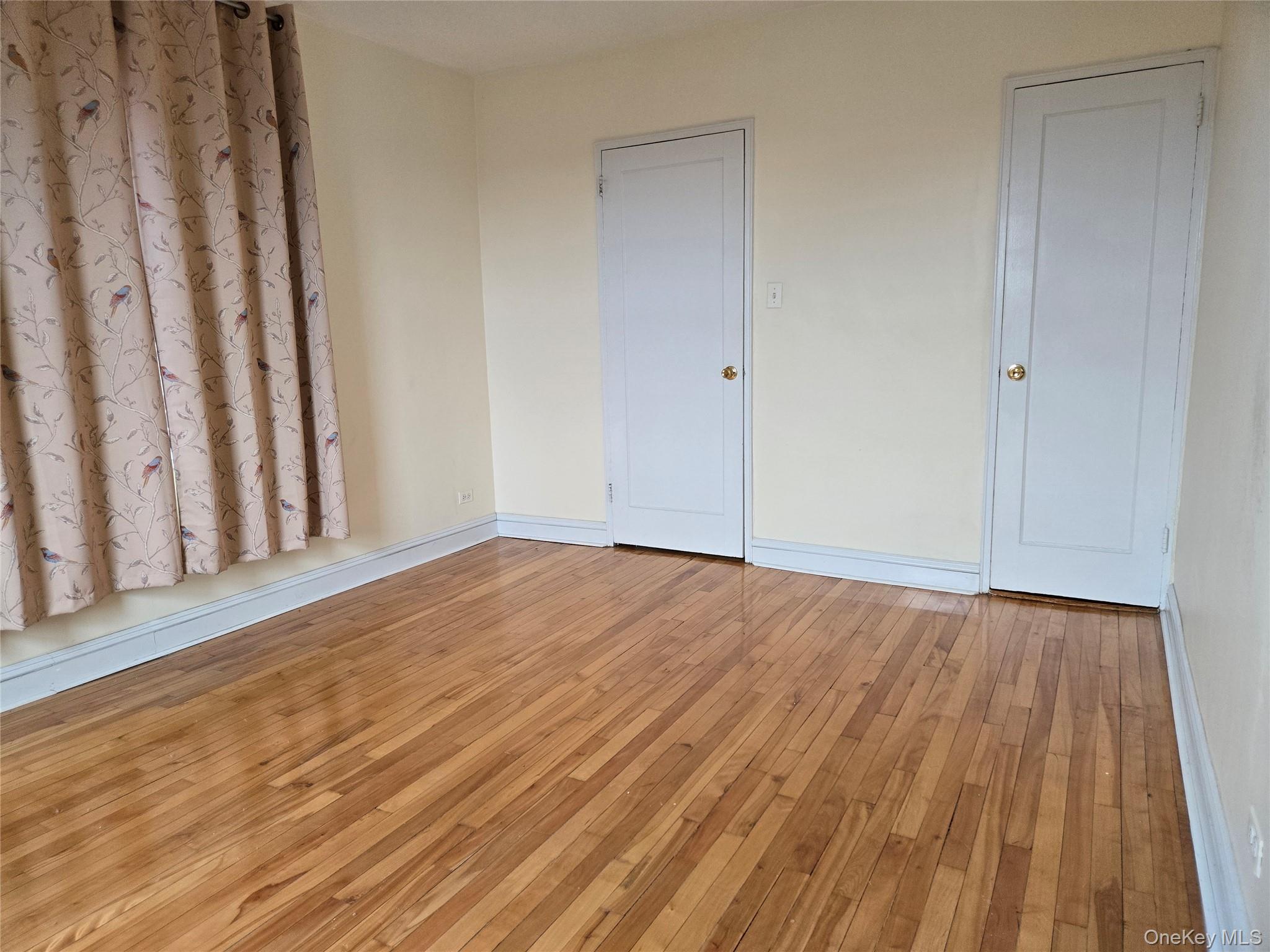 #8 photo, 8709 34th Avenue, 뉴욕퀸즈 Jackson Heights , NY 11372