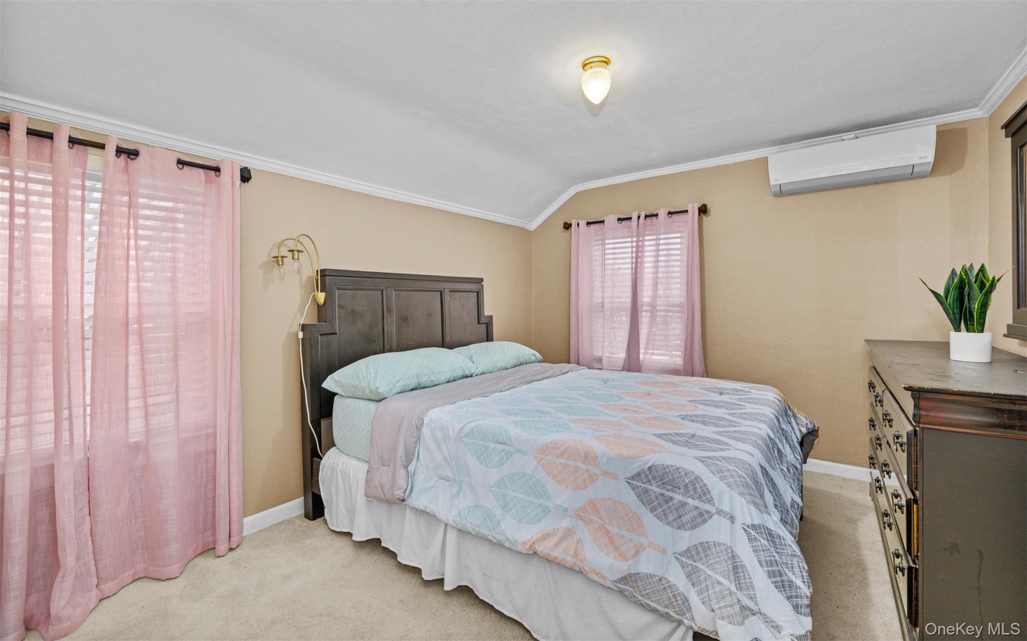 #19 photo, 2933 Tulip Avenue, Baldwin , NY 11510