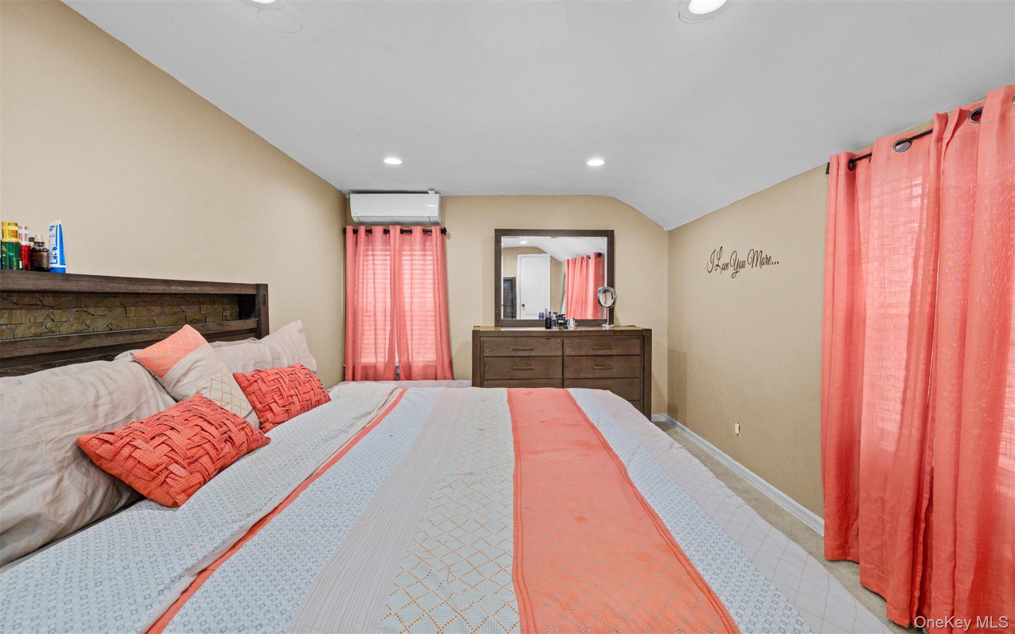 #20 photo, 2933 Tulip Avenue, Baldwin , NY 11510