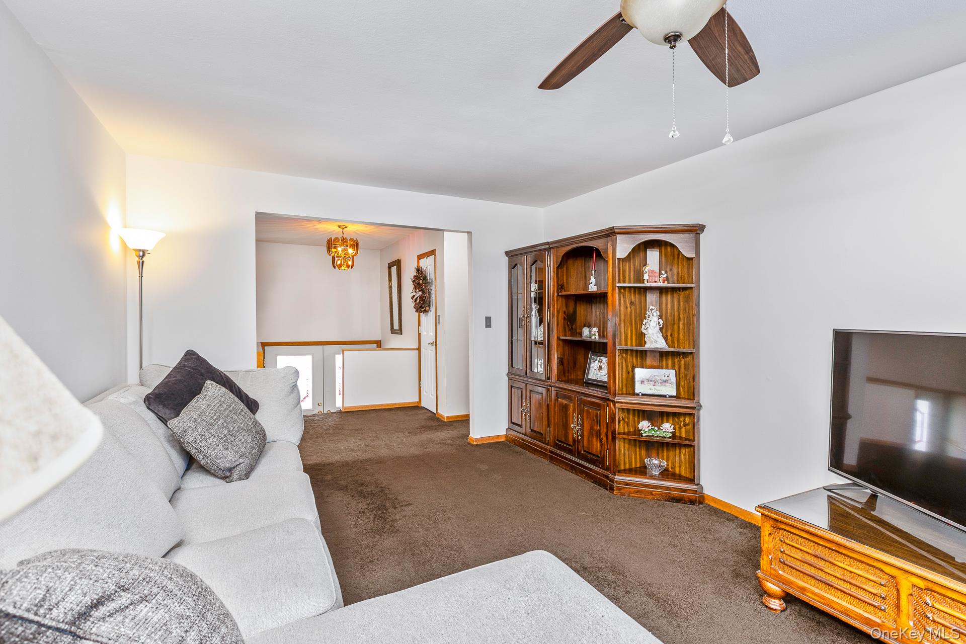 #13 photo, 173 Fifty Acre Road, Саффолк ‖ Smithtown , NY 11787