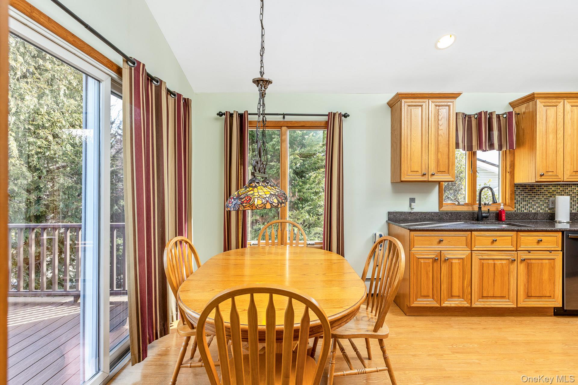 #15 photo, 173 Fifty Acre Road, Саффолк ‖ Smithtown , NY 11787