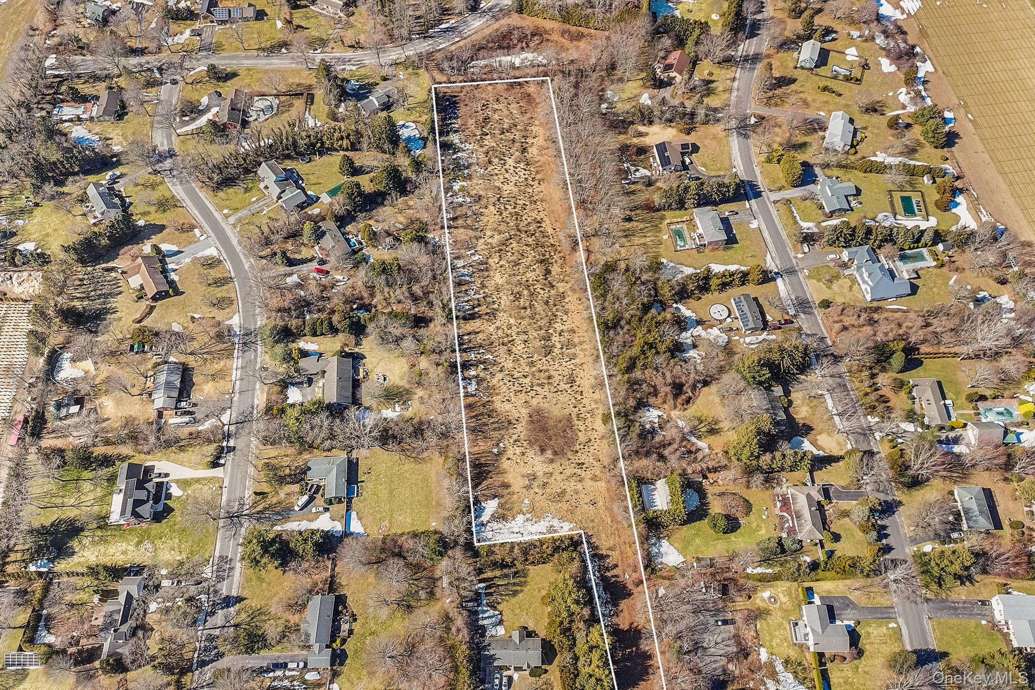 #5 photo, 18365 County Road 48, سوفولك Cutchogue , NY 11935