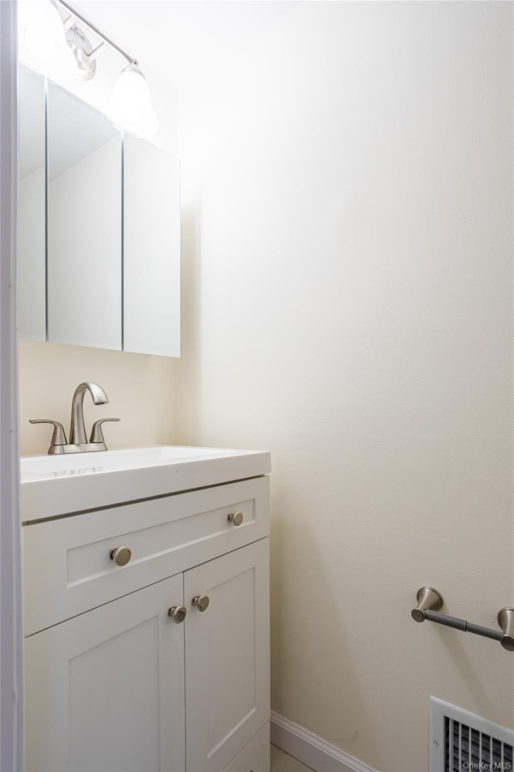 #10 photo, 491 Ilyssa Way, 스태튼 섬 Staten Island , NY 10312