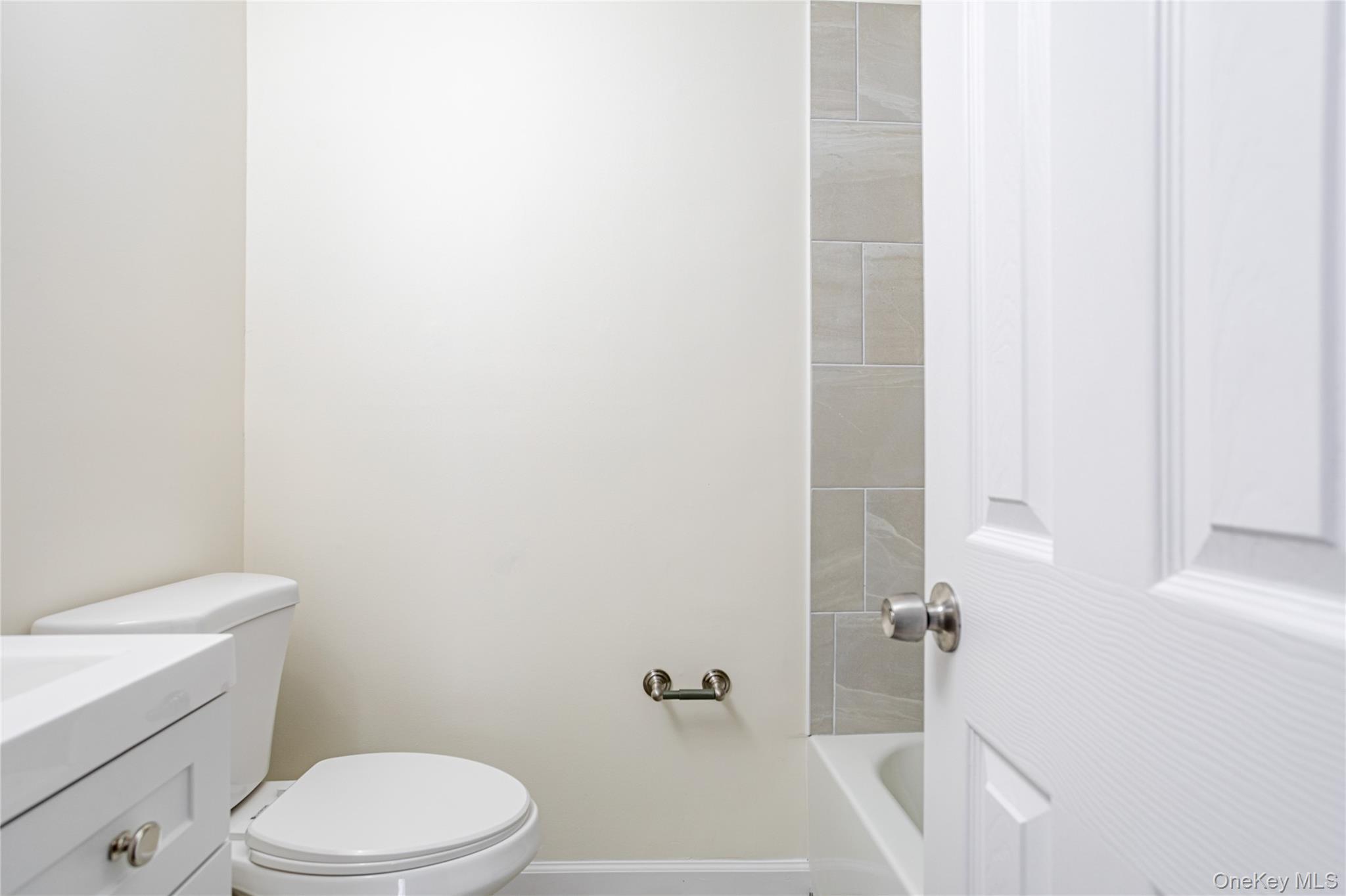 #15 photo, 491 Ilyssa Way, 스태튼 섬 Staten Island , NY 10312