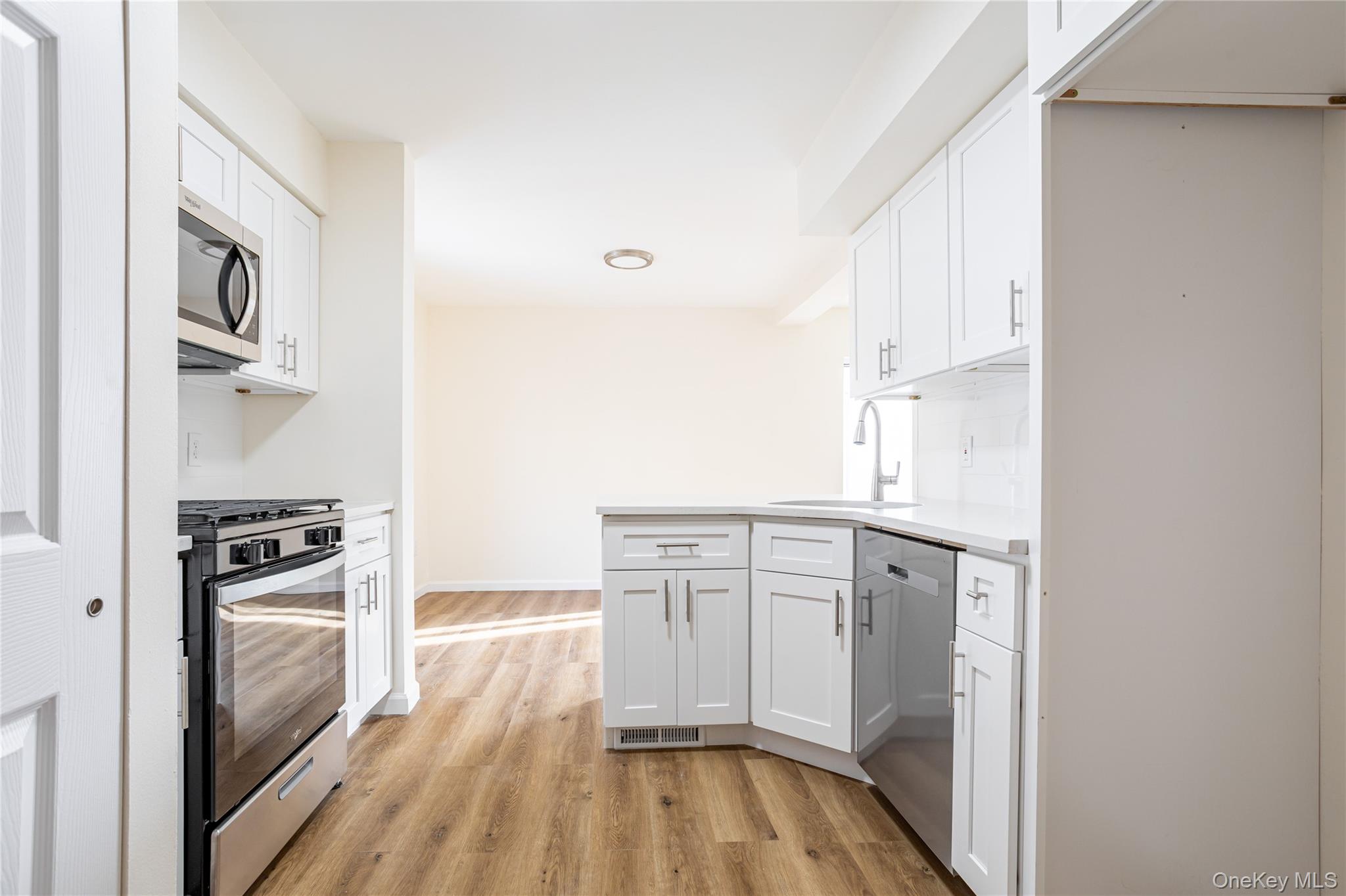 #2 photo, 491 Ilyssa Way, 스태튼 섬 Staten Island , NY 10312