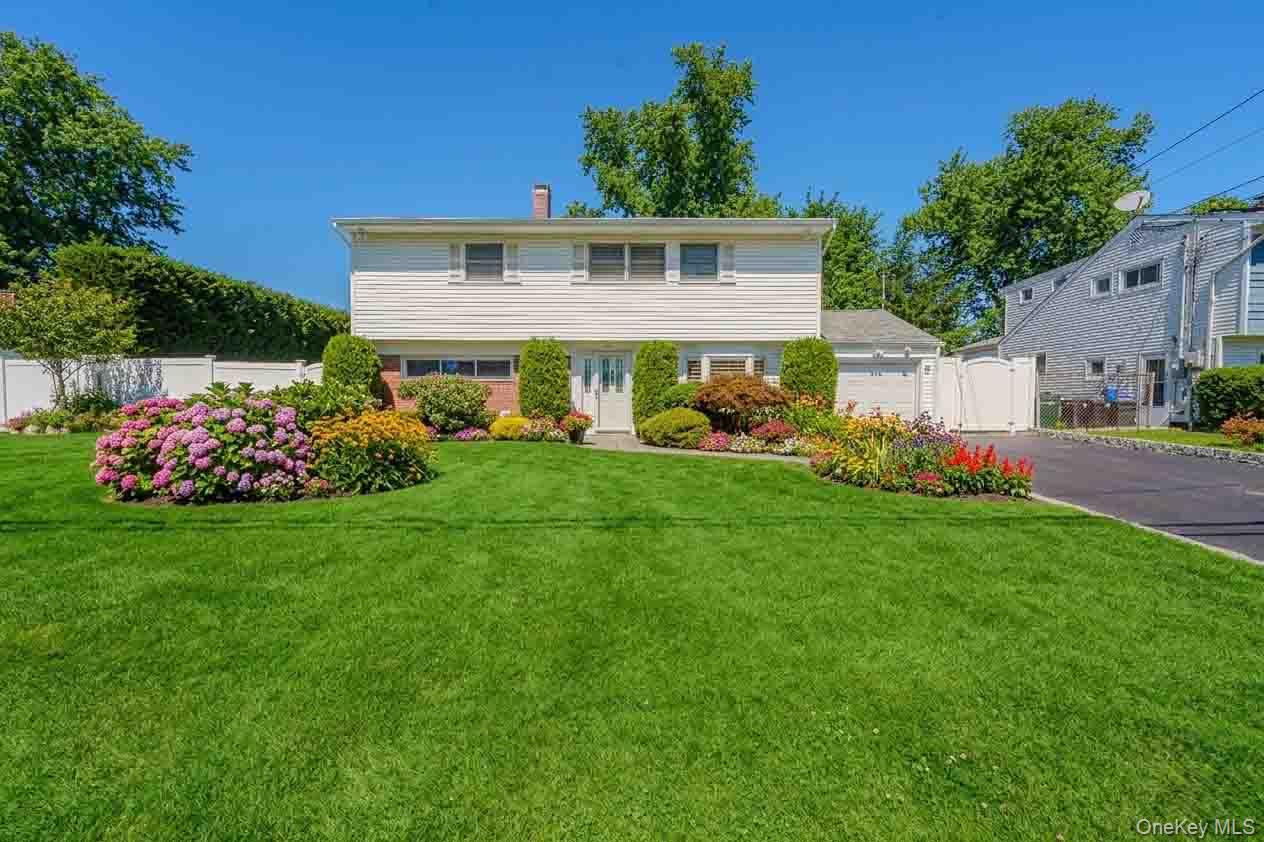 #1 photo, 519 Gwynn Street, 东长岛 Babylon , NY 11702