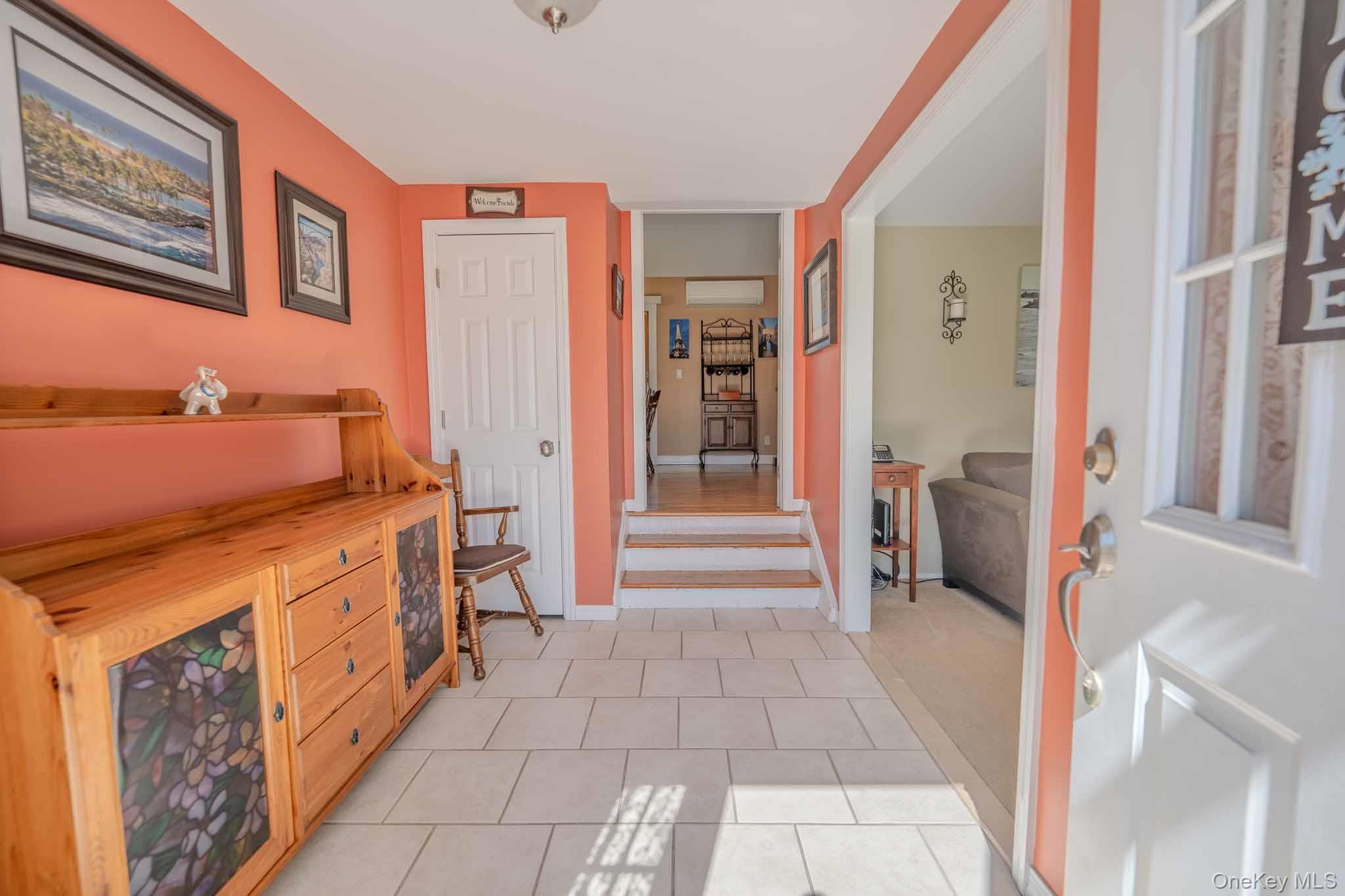 #8 photo, 519 Gwynn Street, 东长岛 Babylon , NY 11702