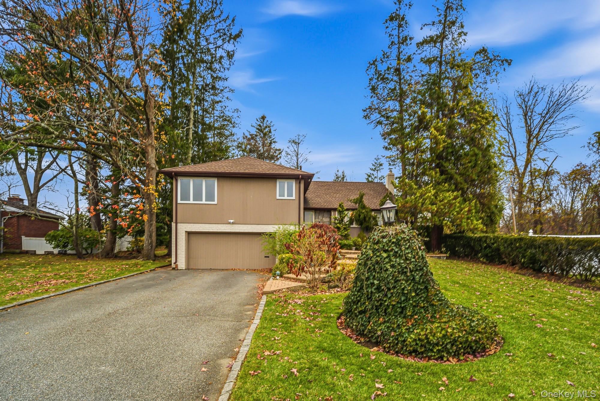 #1 photo, 123 Robby Lane, מחוז נסאו Manhasset Hills , NY 11040