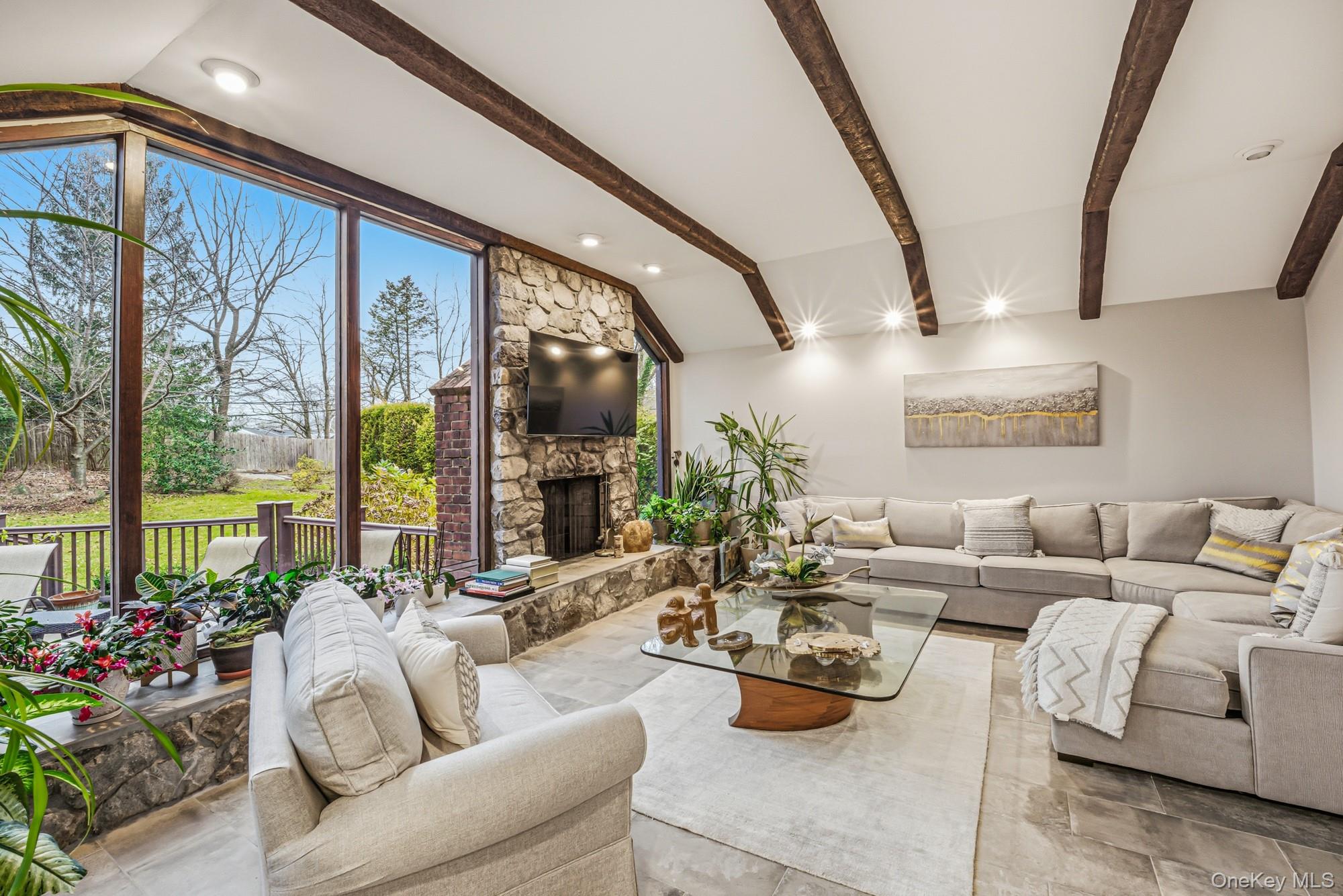 #8 photo, 123 Robby Lane, מחוז נסאו Manhasset Hills , NY 11040