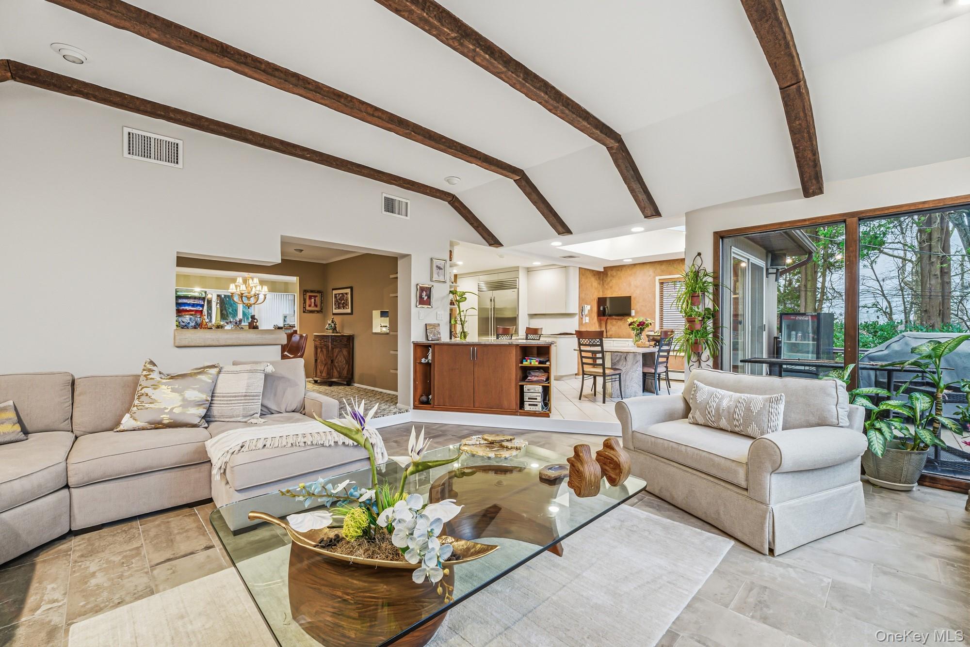 #9 photo, 123 Robby Lane, מחוז נסאו Manhasset Hills , NY 11040