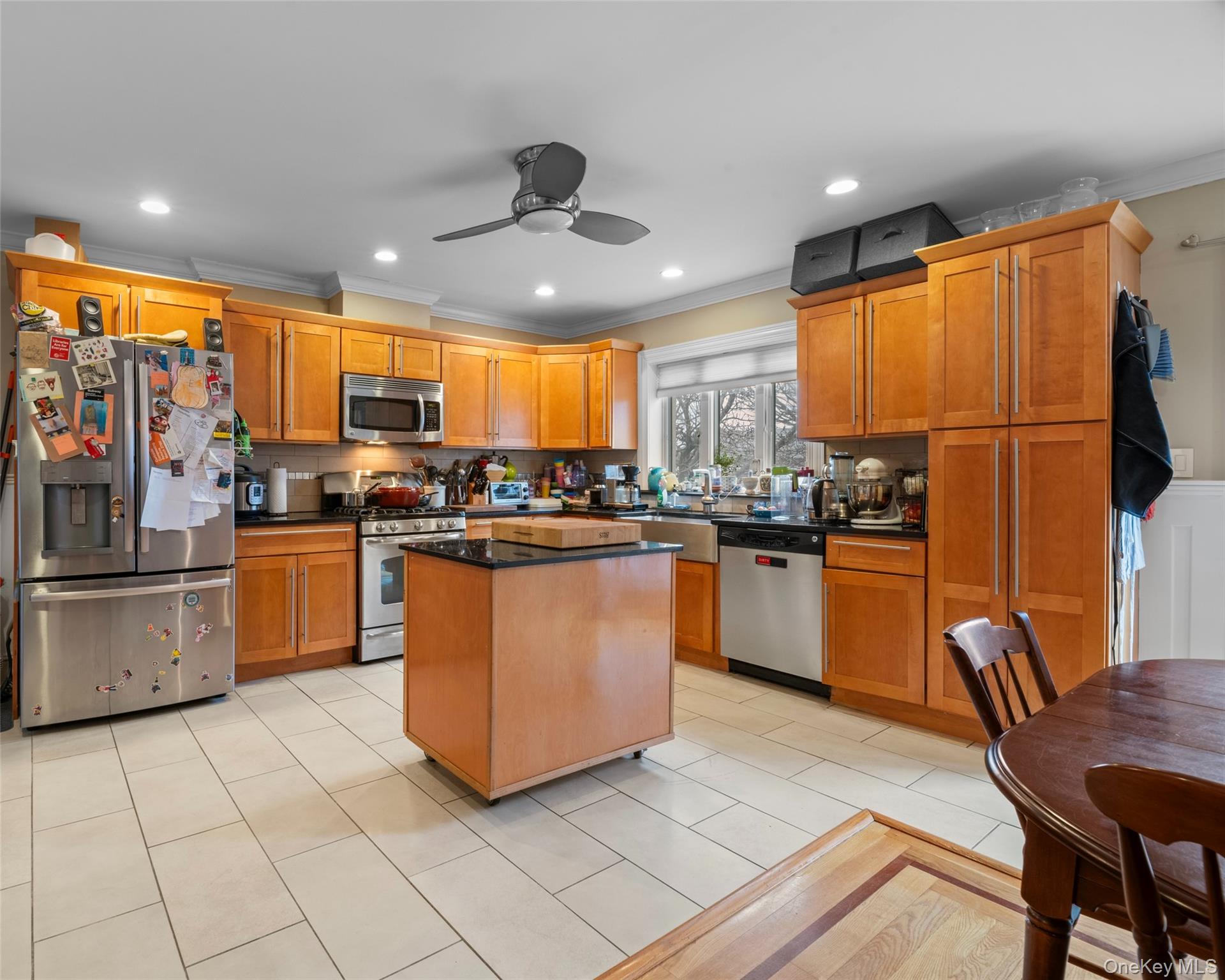 #3 photo, 5812 77th Place, كوينز Middle Village , NY 11379