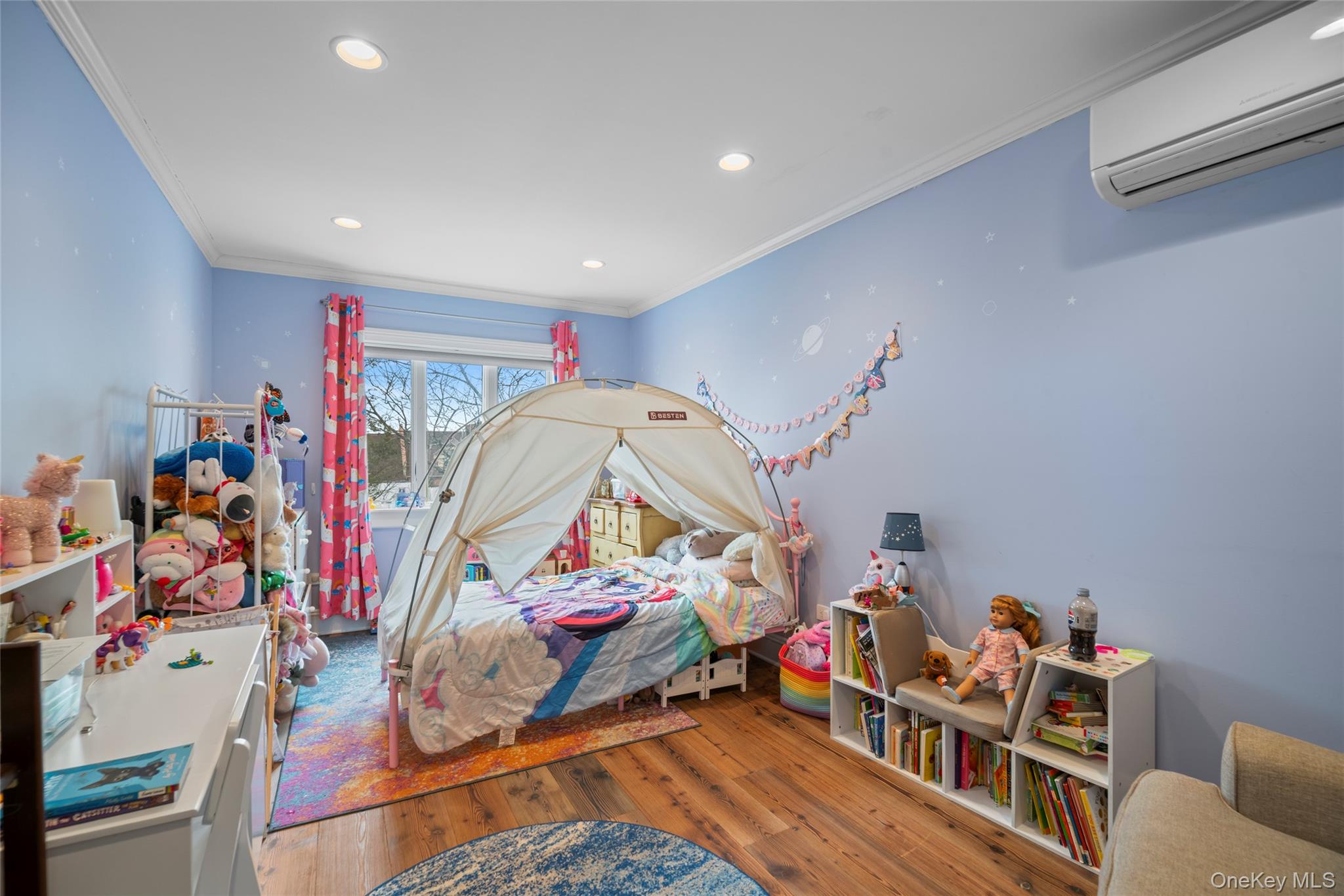 #7 photo, 5812 77th Place, كوينز Middle Village , NY 11379