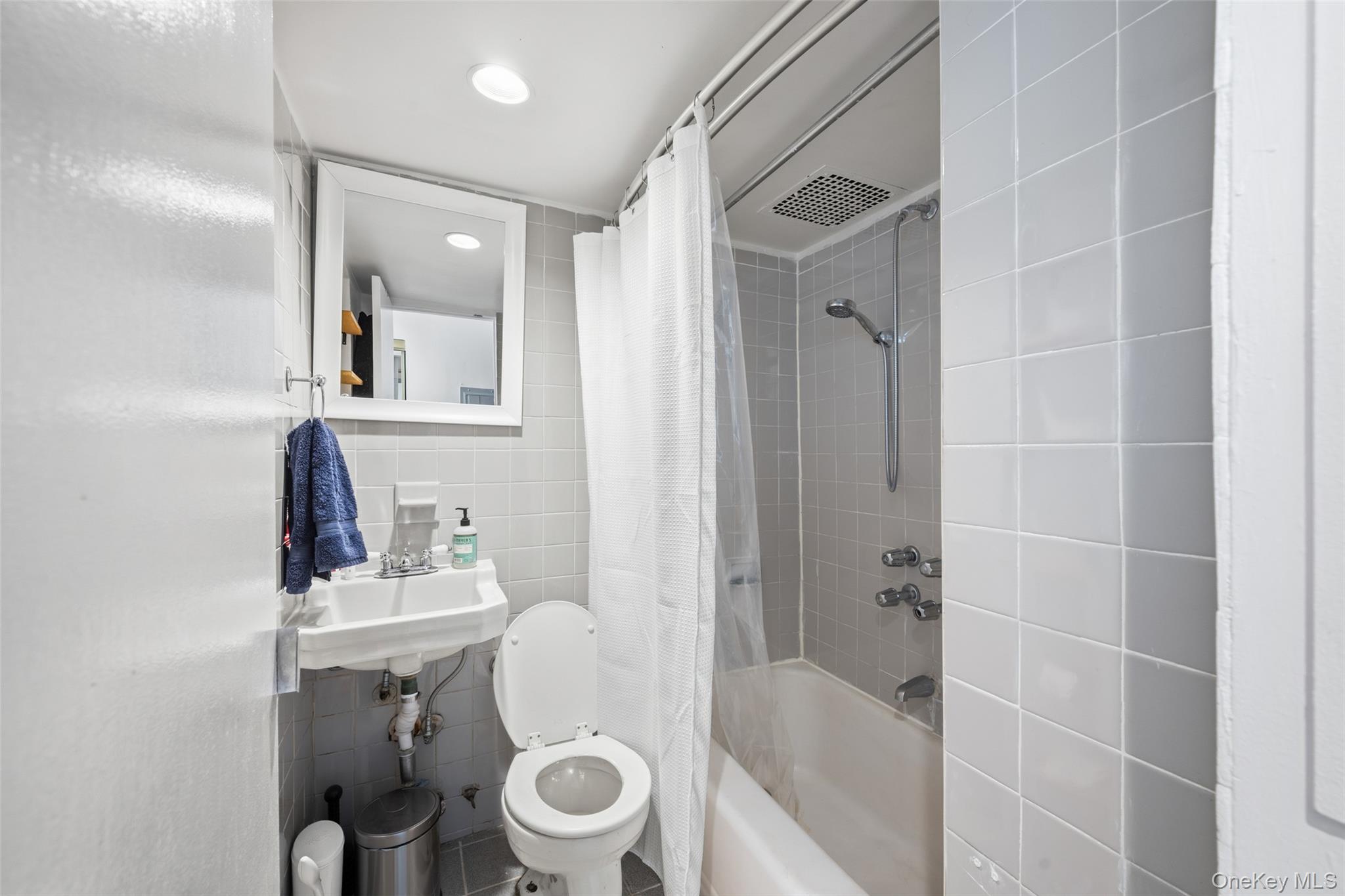 #7 photo, 451 West 22nd Street, מנהטן New York (Manhattan) , NY 10011