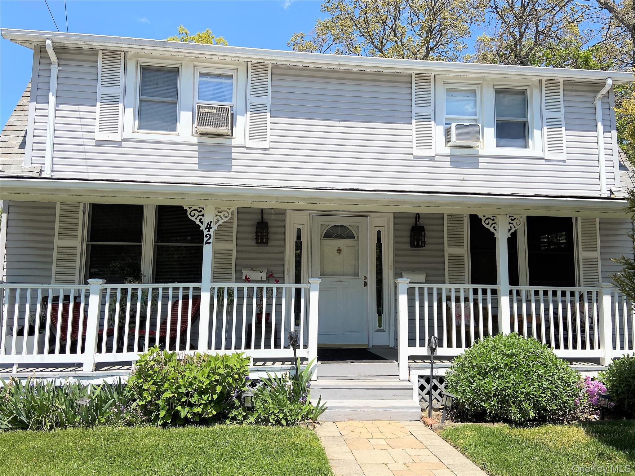 #1 photo, 42 Hamilton Road, מחוז נסאו North Merrick , NY 11566