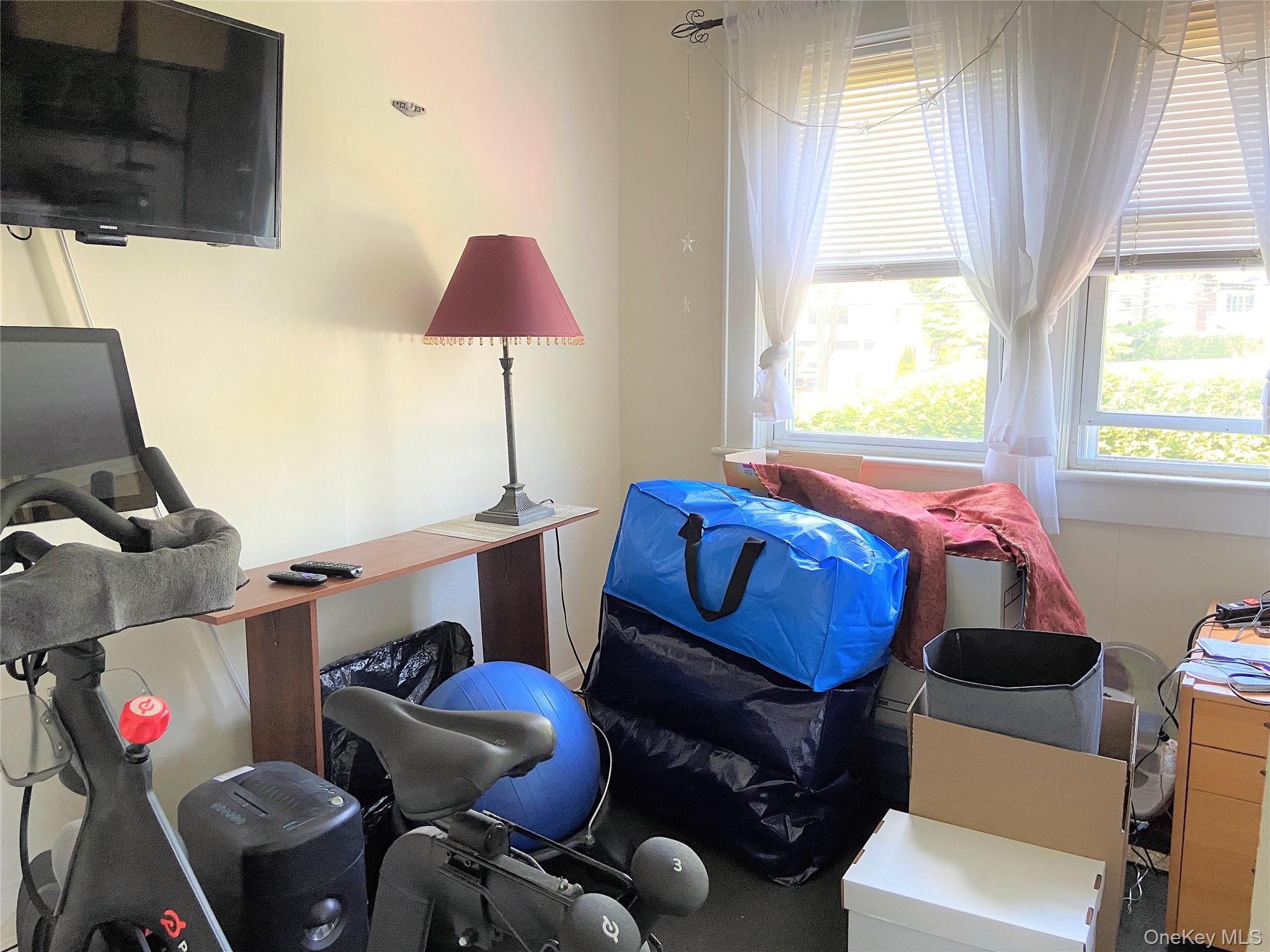 #12 photo, 42 Hamilton Road, מחוז נסאו North Merrick , NY 11566