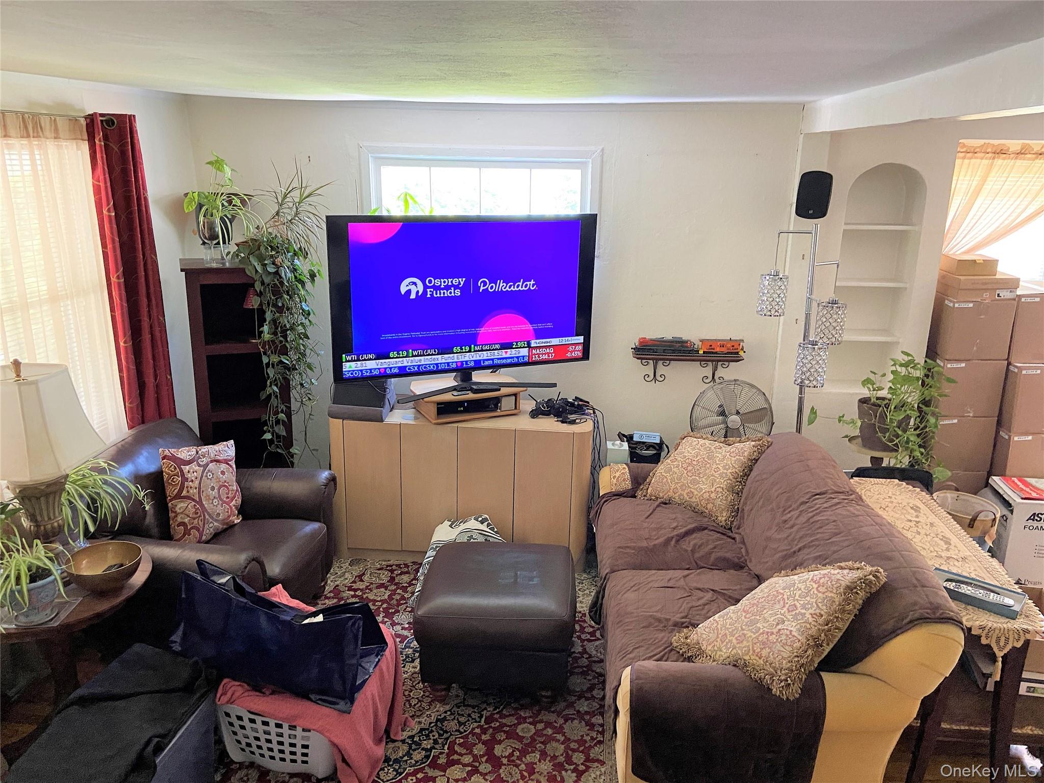 #13 photo, 42 Hamilton Road, מחוז נסאו North Merrick , NY 11566