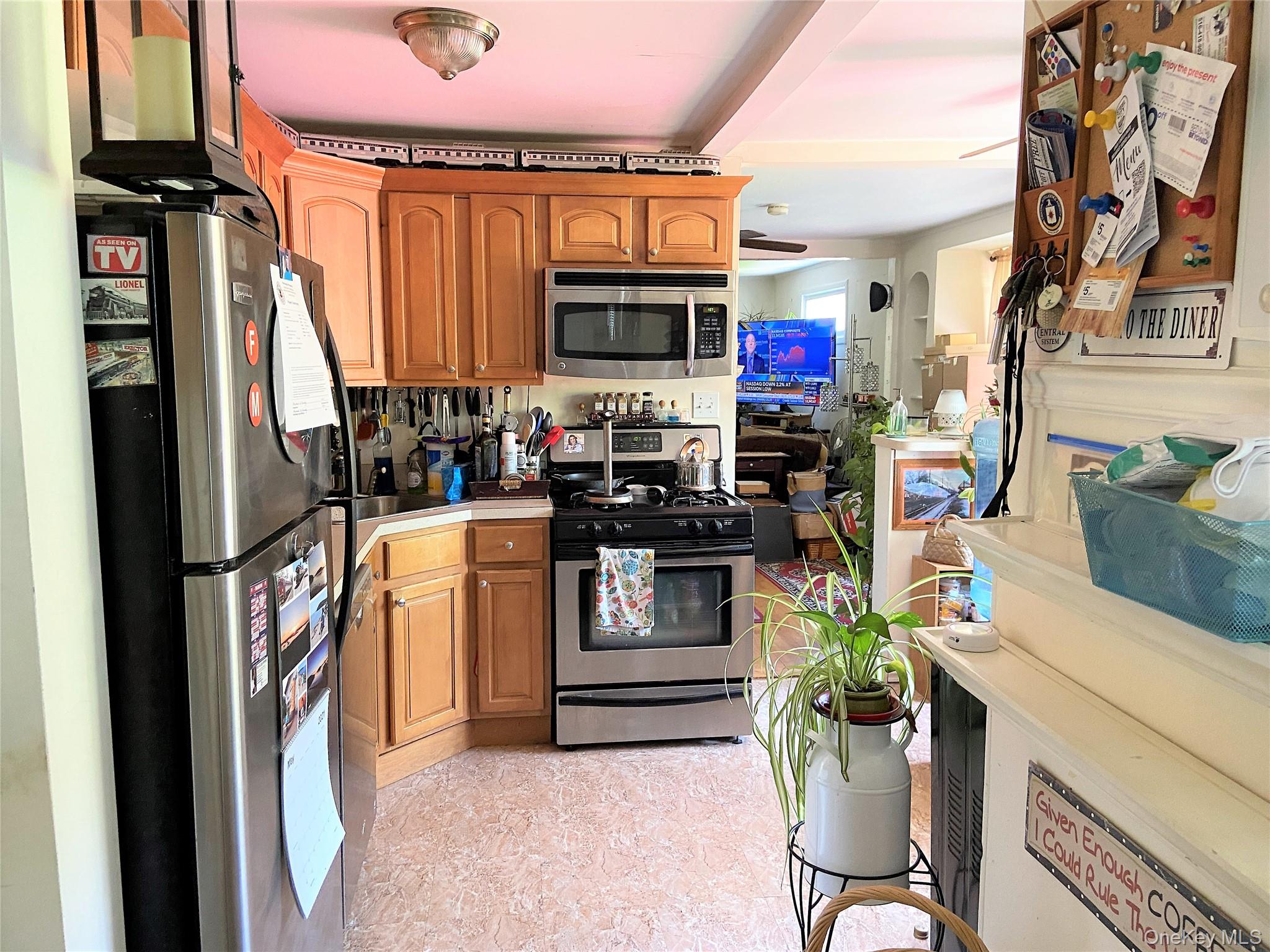 #4 photo, 42 Hamilton Road, מחוז נסאו North Merrick , NY 11566