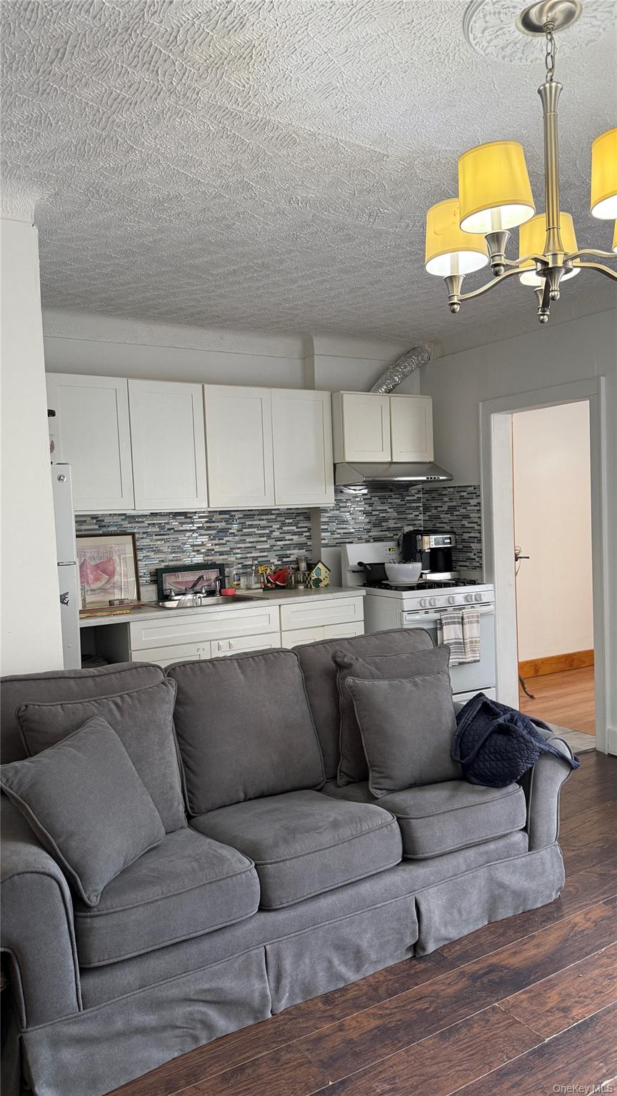 #7 photo, 88-10 78th Street, Woodhaven , NY 11421